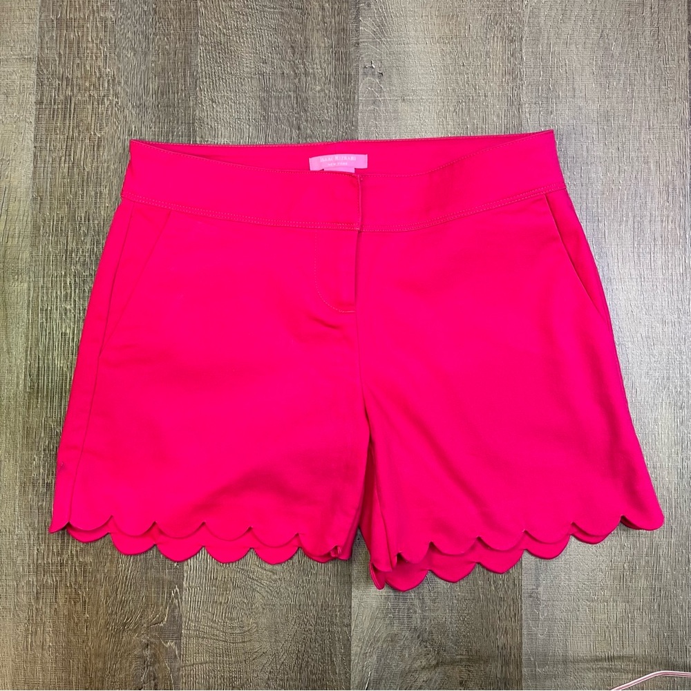 Isaac Mizrahi High Waist Fuchsia Scalloped Shorts